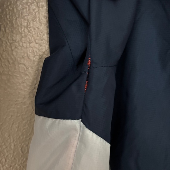 Vintage Mens Russell Athletic Windbreaker, Size Small (34-36) Blue/Orange/White - Picture 7 of 8